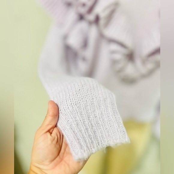 Zara | Knit Sweater with Ruffle Trims lilac size small - Picture 9 of 11